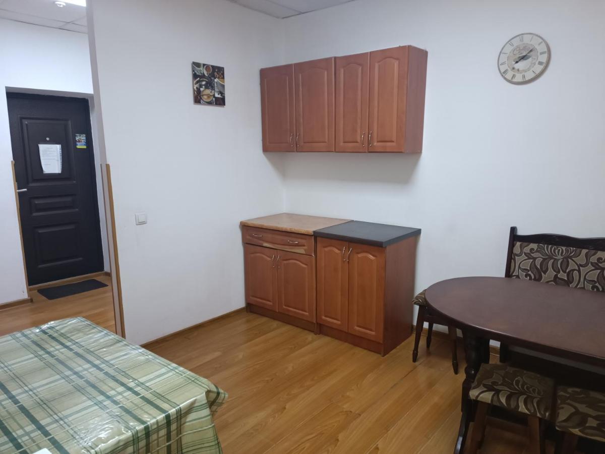Apartments Domovik On Valenberga 3 Mukacheve Luaran gambar