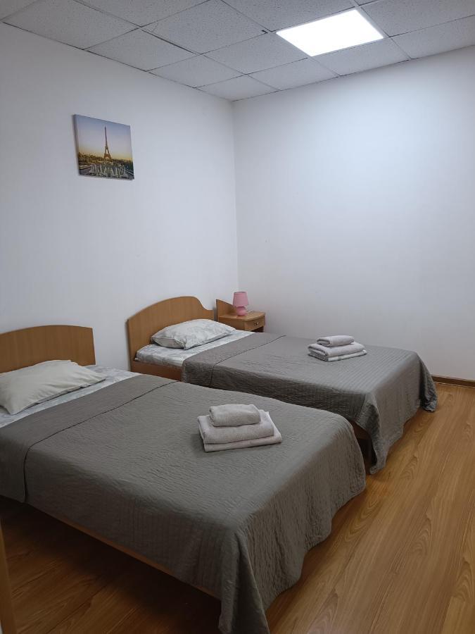 Apartments Domovik On Valenberga 3 Mukacheve Luaran gambar
